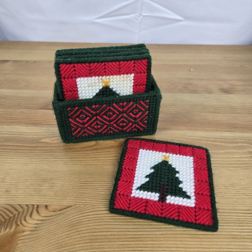 Vtg Handmade Christmas Tree Coasters Yarn & Plastic Canvas Needlework 5 Coasters